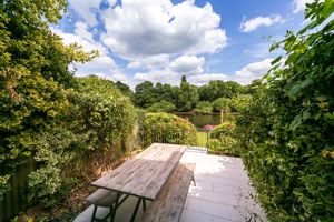 Private Rear Garden- click for photo gallery